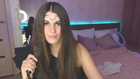 Emily online show from December 16, 2024, 1:31 am