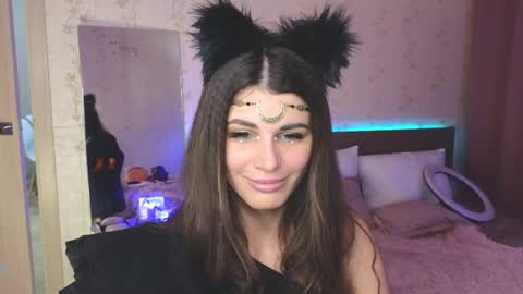 Emily online show from December 17, 2024, 1:29 am