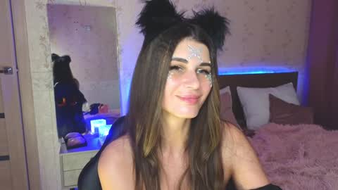 Emily online show from December 20, 2024, 4:42 am