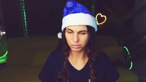 Emily online show from December 22, 2024, 7:54 am