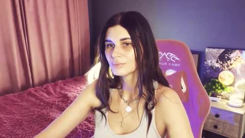 Emily online show from October 16, 2025, 8:04 am