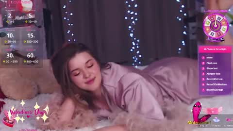 emilywhisperawesome online show from February 14, 2025, 10:58 pm