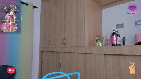emilywilliiss online show from July 17, 2026, 12:34 pm