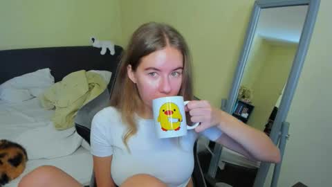 Emily online show from September 27, 2025, 8:52 am