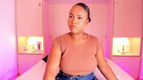 Emily online show from February 2, 2025, 3:32 am