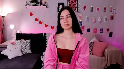 Snapshot of emimimi_ chatting on July 23, 2026, 2:31 am Emily online show from July 23, 2026, 2:31 am
