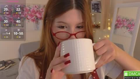 Snapshot of emina_woody chatting on May 22, 2026, 6:35 pm Tracy online show from May 22, 2026, 6:35 pm
