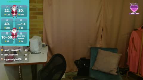 Snapshot of emitaa17228 chatting on December 16, 2024, 1:53 am emma online show from December 16, 2024, 1:53 am