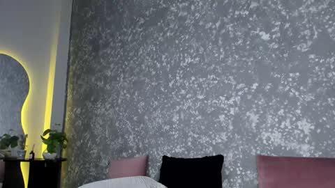 Emma online show from March 9, 2026, 7:40 pm