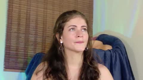 Snapshot of emma_blanco chatting on February 12, 2025, 7:45 pm Emma online show from February 12, 2025, 7:45 pm