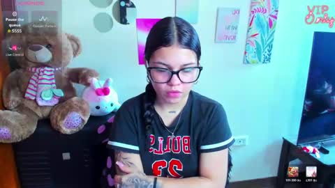 emma_boo_ online show from May 29, 2026, 4:16 pm