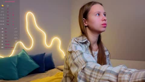 Emma online show from June 2, 2026, 1:07 am