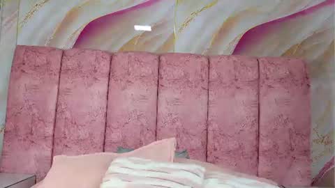 Snapshot of emma_curvy1 chatting on June 17, 2026, 3:09 am Emma online show from June 17, 2026, 3:09 am