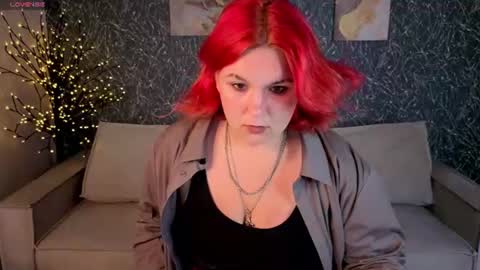 Emma Davise online show from July 14, 2026, 2:05 am