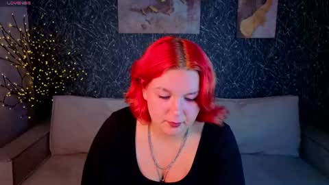Emma Davise online show from July 17, 2026, 1:23 am