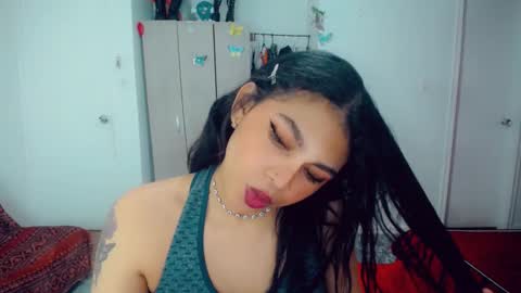 emma online show from September 12, 2025, 9:48 pm