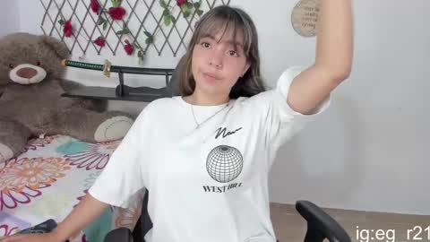 emma_grayys online show from October 14, 2025, 5:52 am