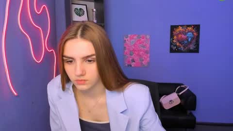 Emma online show from April 17, 2026, 2:09 pm