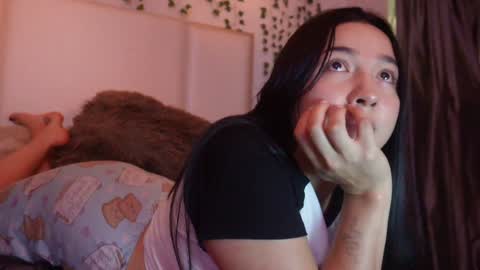 emma_johnson_ online show from October 17, 2025, 3:42 am