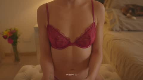 Snapshot of emma_lu1 chatting on June 7, 2026, 5:16 pm emma_lu1 online show from June 7, 2026, 5:16 pm