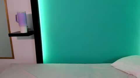     online show from February 2, 2026, 1:21 pm