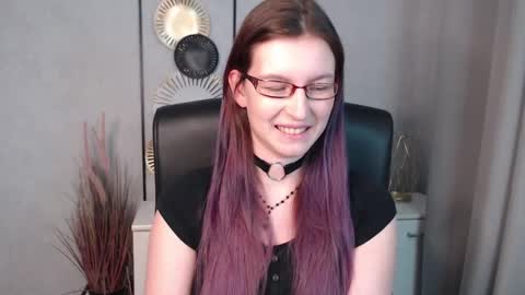 emma online show from December 10, 2024, 10:06 am