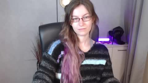 emma online show from September 22, 2025, 5:31 am