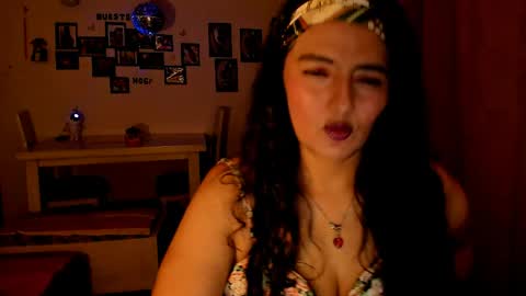 Snapshot of emma_luxy chatting on April 4, 2026, 4:00 am emma luxy online show from April 4, 2026, 4:00 am