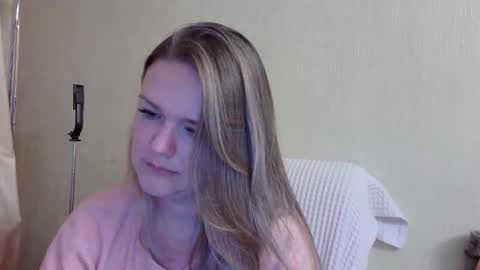 Snapshot of emma_misty_ chatting on September 30, 2025, 3:17 pm emma_misty_ online show from September 30, 2025, 3:17 pm