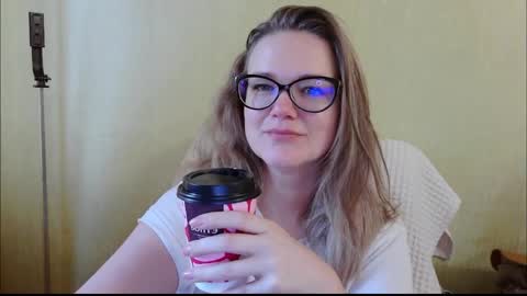 Snapshot of emma_misty_ chatting on October 27, 2025, 6:17 am emma_misty_ online show from October 27, 2025, 6:17 am