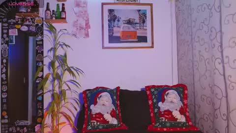 Sara Luna online show from December 15, 2024, 2:52 am