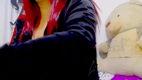 emma_saenzz online show from April 6, 2026, 4:21 am