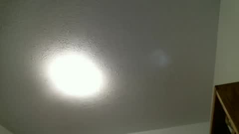 emma_the_boy online show from April 12, 2026, 5:01 am