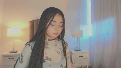 Ema online show from November 21, 2025, 12:04 pm