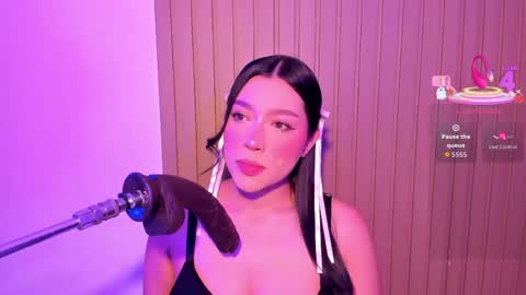 Snapshot of emma_walton_ chatting on May 24, 2026, 3:22 am online show from May 24, 2026, 3:22 am