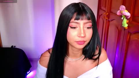 Snapshot of emma_web_ chatting on October 30, 2025, 3:13 pm Emma web online show from October 30, 2025, 3:13 pm