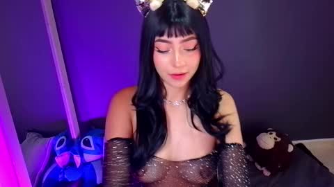 Snapshot of emma_web_ chatting on December 22, 2025, 6:16 pm Emma web online show from December 22, 2025, 6:16 pm