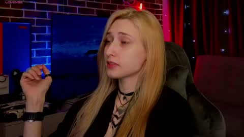 Snapshot of emma_willson chatting on July 31, 2026, 1:43 pm Emma online show from July 31, 2026, 1:43 pm