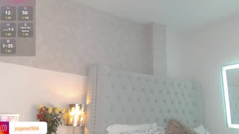 zoe  online show from January 28, 2025, 11:17 pm