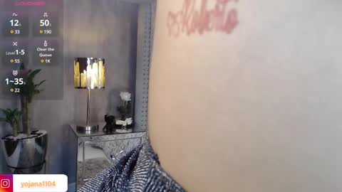 zoe  online show from March 5, 2025, 8:32 pm