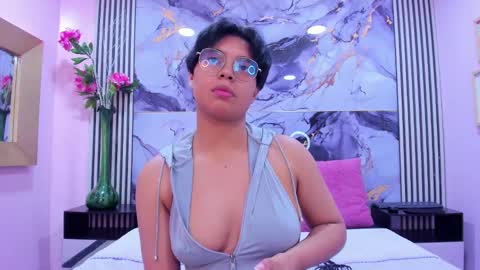 Snapshot of emmaa_lex chatting on September 24, 2025, 2:37 am Emma online show from September 24, 2025, 2:37 am