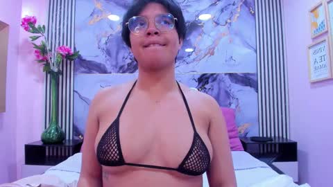 Snapshot of emmaa_lex chatting on October 15, 2025, 3:17 am Emma online show from October 15, 2025, 3:17 am