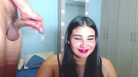 emmaandpablo_mask11 online show from July 18, 2026, 10:57 pm