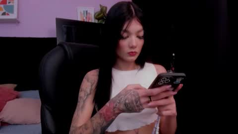 Emma  online show from February 3, 2026, 7:19 pm