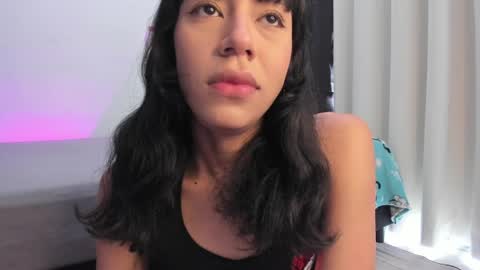 Snapshot of emmaclark_1 chatting on May 25, 2026, 8:48 pm emmaclark_1 online show from May 25, 2026, 8:48 pm