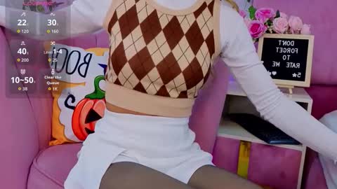 emma cortez online show from October 9, 2025, 11:41 am