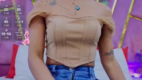 emma cortez online show from December 4, 2025, 11:52 am