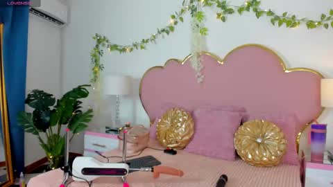 Welcome Im yosein  Your love is my passion activate it with your tips and enjoy with me online show from September 13, 2025, 9:47 pm