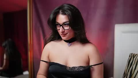  Emma  online show from July 27, 2026, 5:31 pm