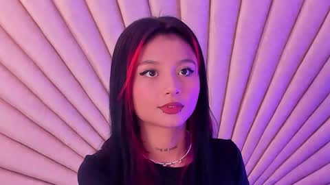           online show from September 26, 2025, 12:31 pm